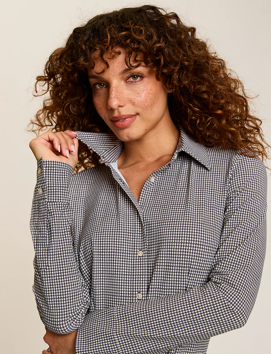 Classic Printed Button Down Bodysuit - Image 13