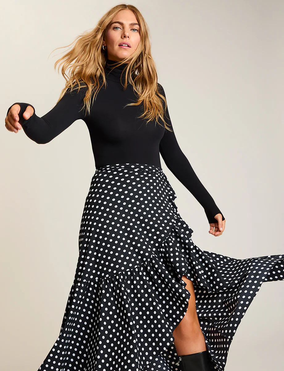 Classic Convertible Cover-Up Skirt - Image 6